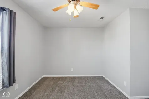 987 Rosemary Circle Greenfield IN 46140