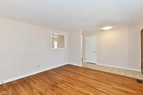 7953 Forest Park Drive Indianapolis IN 46217