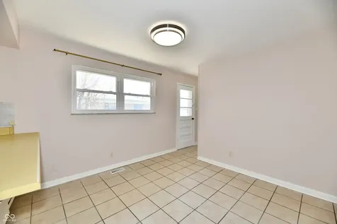 7953 Forest Park Drive Indianapolis IN 46217