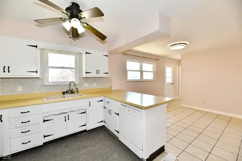 7953 Forest Park Drive Indianapolis IN 46217