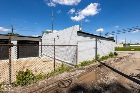 2043 E Minnesota Street Indianapolis IN 46203