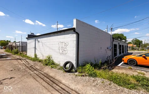 2043 E Minnesota Street Indianapolis IN 46203