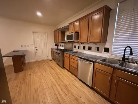 472 S Pine Street Indianapolis IN 46203