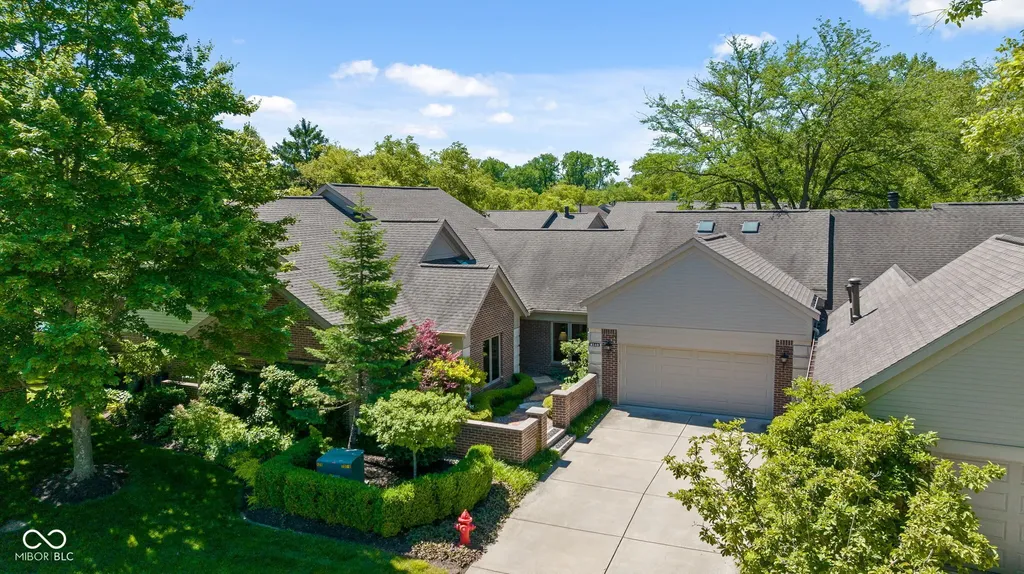 8540 Olde Mill Run Indianapolis IN 46260