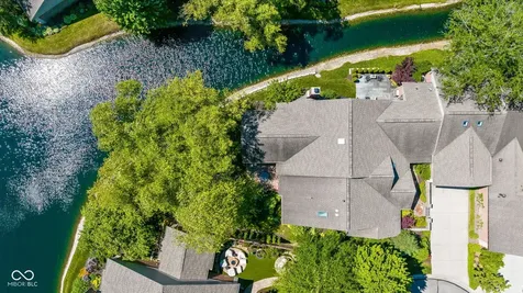 8540 Olde Mill Run Indianapolis IN 46260