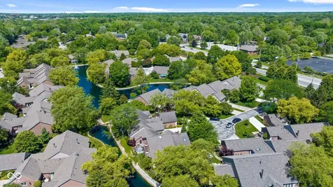 8540 Olde Mill Run Indianapolis IN 46260