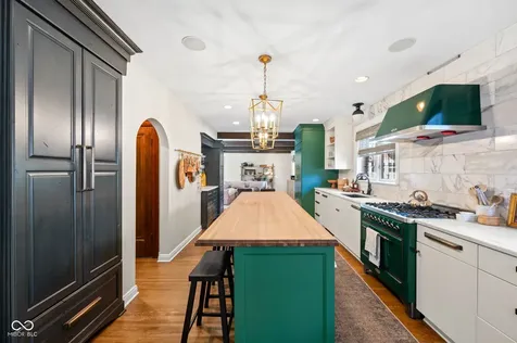 5344 N Pennsylvania Street Indianapolis IN 46220
