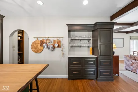 5344 N Pennsylvania Street Indianapolis IN 46220