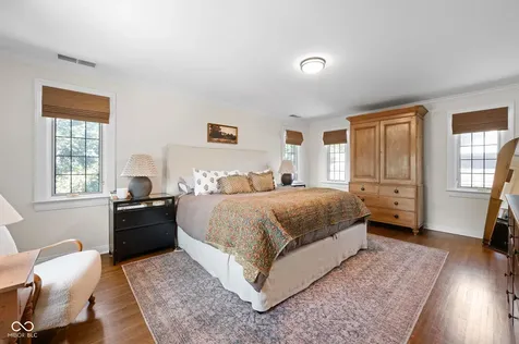 5344 N Pennsylvania Street Indianapolis IN 46220