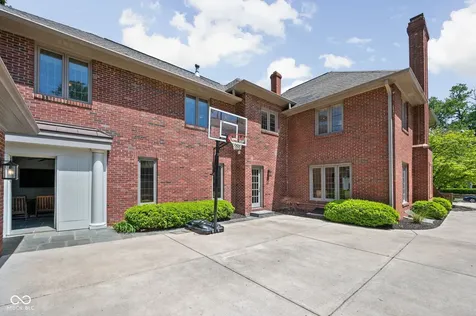 5344 N Pennsylvania Street Indianapolis IN 46220