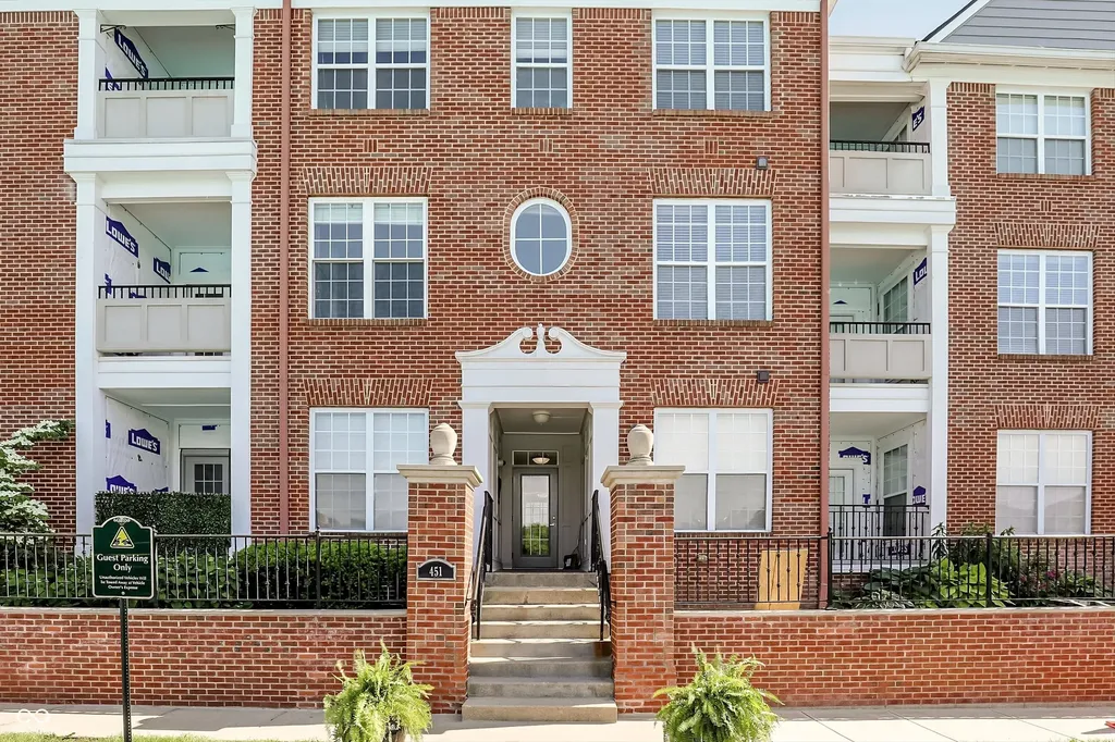 451 American Way N Carmel IN 46032