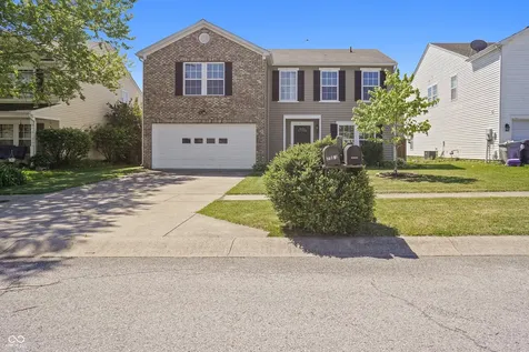 2967 Hearthside Drive Greenwood IN 46143