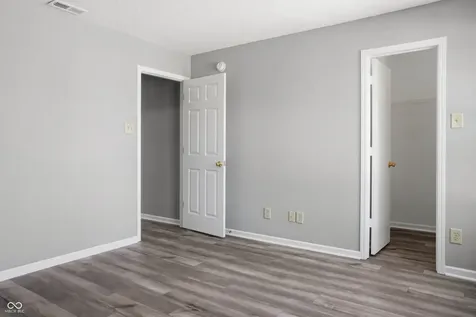 2967 Hearthside Drive Greenwood IN 46143