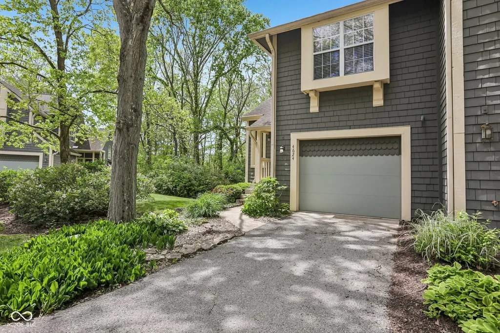 4624 Stansbury Lane Indianapolis IN 46254