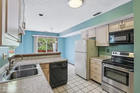 4624 Stansbury Lane Indianapolis IN 46254