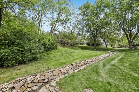 4624 Stansbury Lane Indianapolis IN 46254