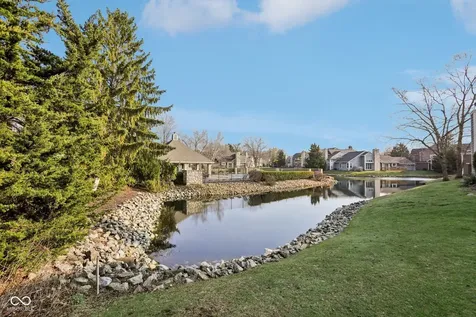 4624 Stansbury Lane Indianapolis IN 46254
