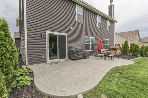 814 Cherry Tree Lane Greenwood IN 46143