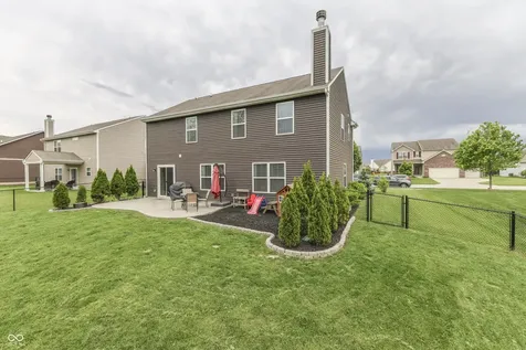 814 Cherry Tree Lane Greenwood IN 46143