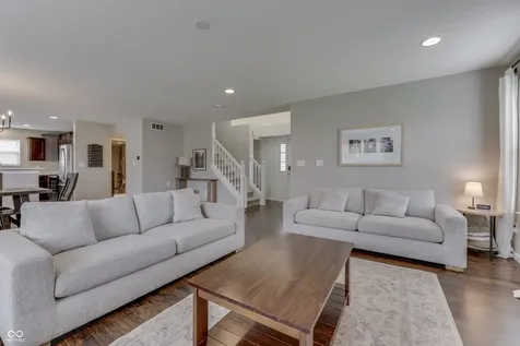 814 Cherry Tree Lane Greenwood IN 46143