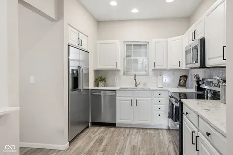 9165 Huxley Court Fishers IN 46037