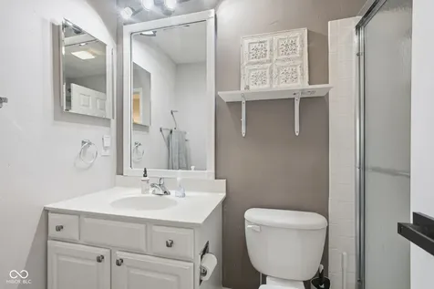 9165 Huxley Court Fishers IN 46037