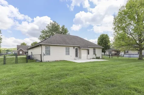 3464 Nicholas Court Martinsville IN 46151