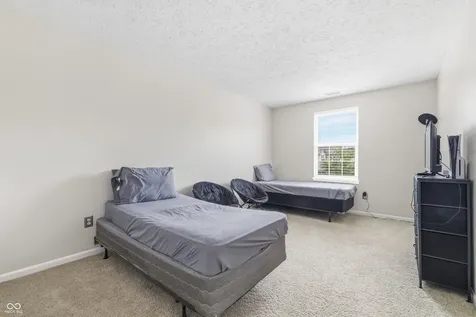 7022 Forrester Lane Indianapolis IN 46217