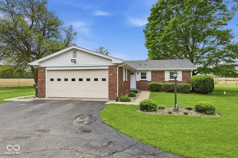 1598 S Thompson Road Shelbyville IN 46176