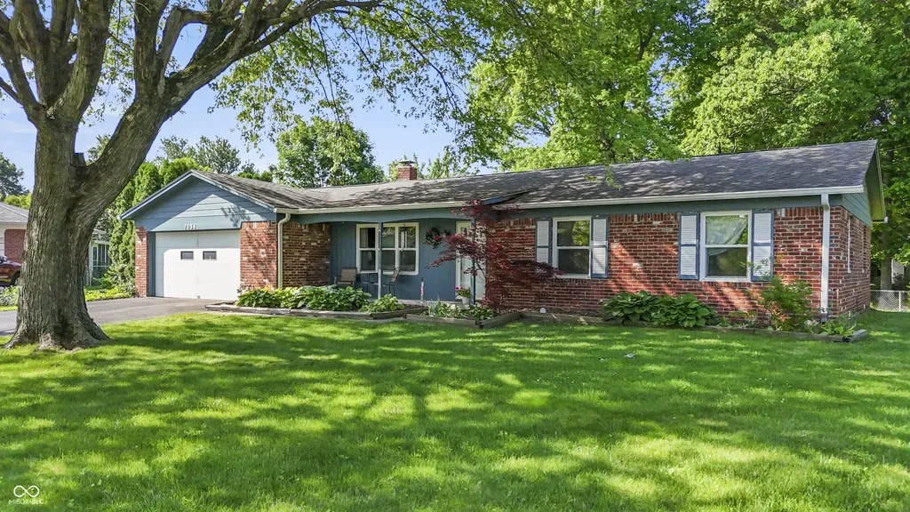 7034 Maryvale Court Indianapolis IN 46214
