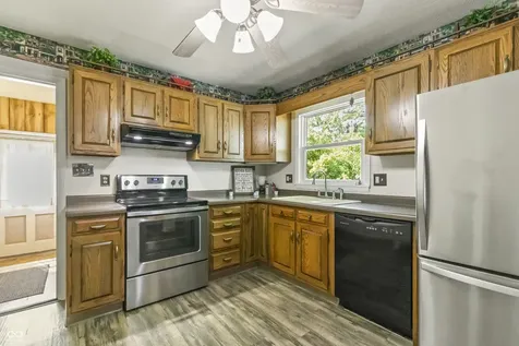 7034 Maryvale Court Indianapolis IN 46214
