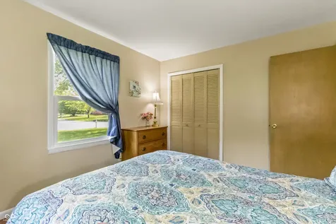 7034 Maryvale Court Indianapolis IN 46214
