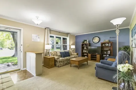 7034 Maryvale Court Indianapolis IN 46214