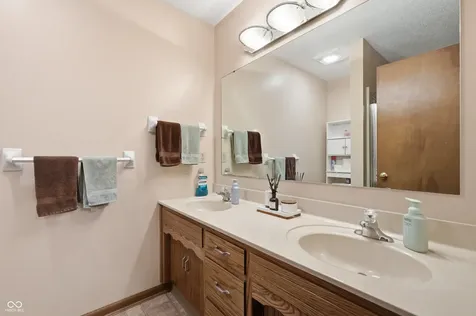 848 Bennett Court Carmel IN 46032