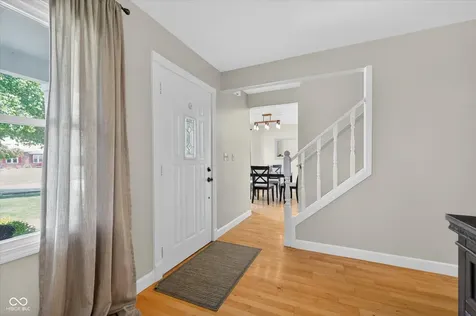 281 Lansdowne Drive Noblesville IN 46060