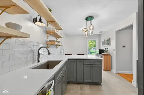 281 Lansdowne Drive Noblesville IN 46060