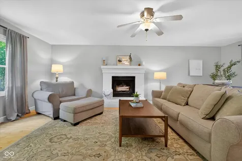 281 Lansdowne Drive Noblesville IN 46060