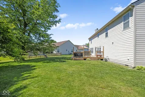 8117 Winterset Circle Indianapolis IN 46214