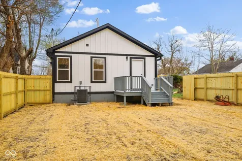 4316 Crittenden Avenue Indianapolis IN 46205