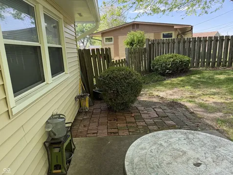 480 Mccarty Drive Greenwood IN 46142