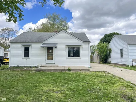 712 N Parkway Drive Anderson IN 46013