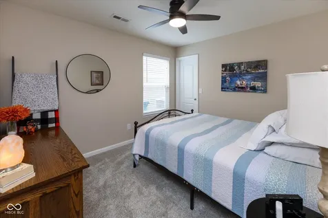 6524 Emerald Crossing Way Indianapolis IN 46221
