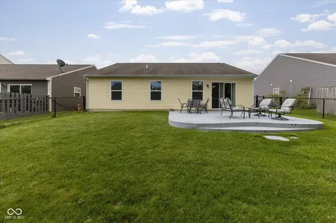 6524 Emerald Crossing Way Indianapolis IN 46221