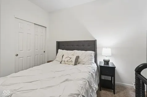 6044 Medina Spirit Drive Indianapolis IN 46237
