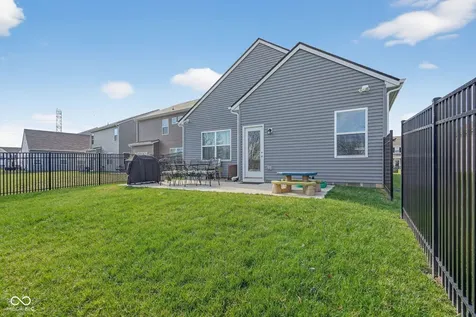6044 Medina Spirit Drive Indianapolis IN 46237