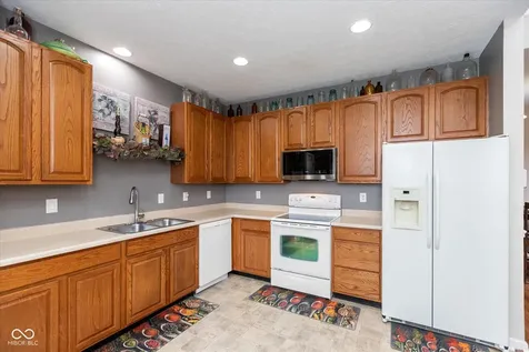 5655 Polk Drive Noblesville IN 46062