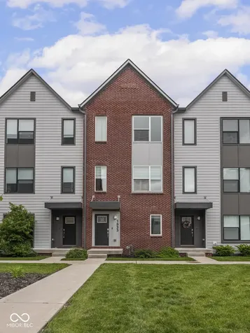 1533 Tannery Way Indianapolis IN 46202