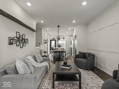 1533 Tannery Way Indianapolis IN 46202