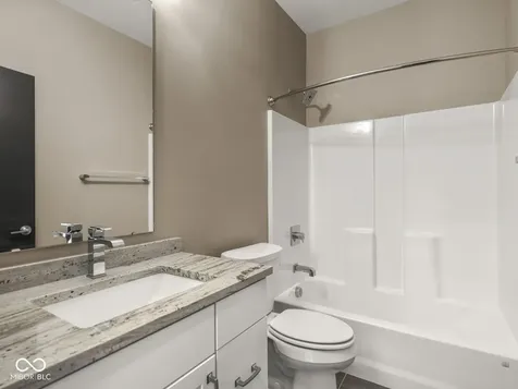 1533 Tannery Way Indianapolis IN 46202