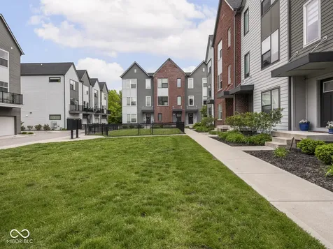 1533 Tannery Way Indianapolis IN 46202